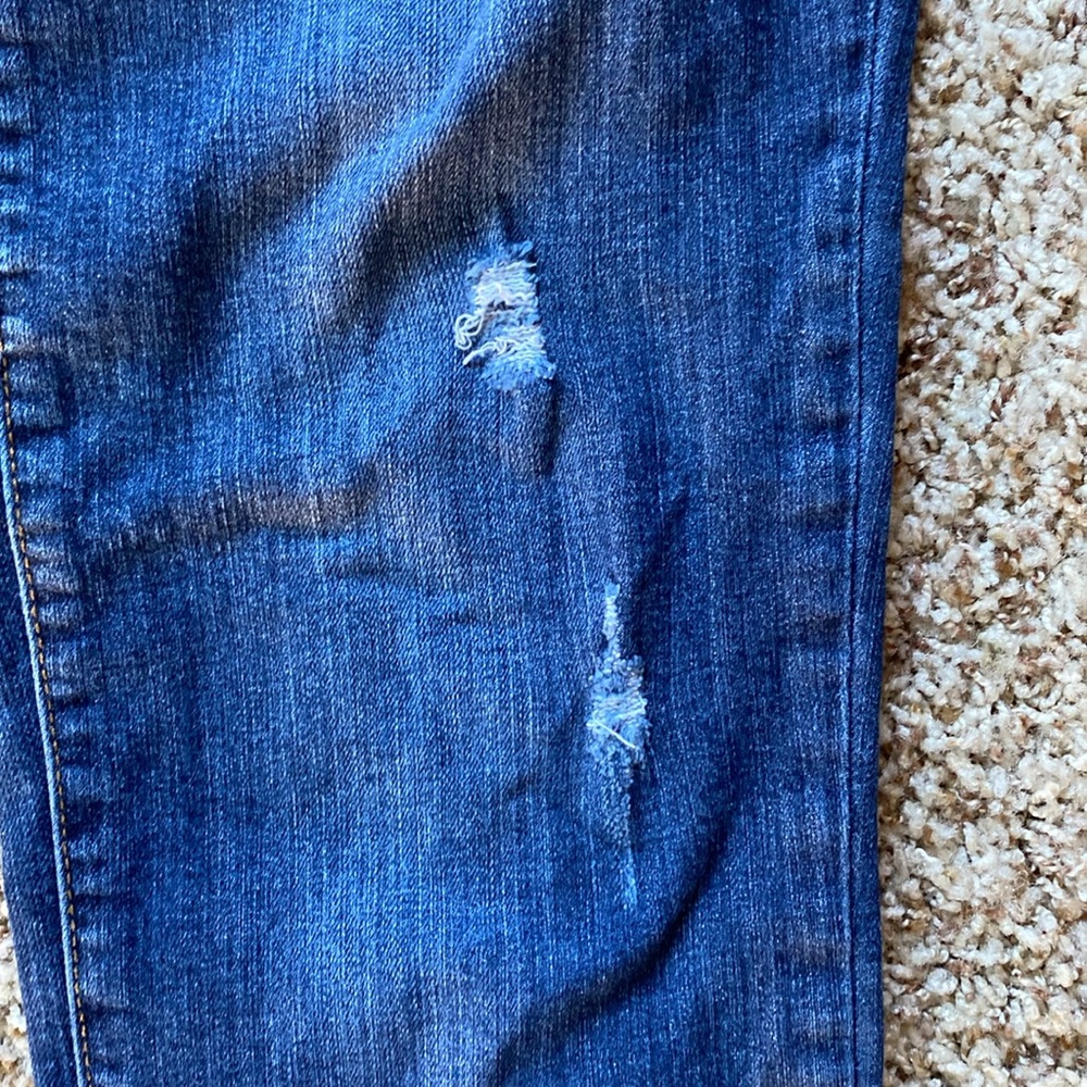 Gap Boyfriend Fit Jeans - image 4